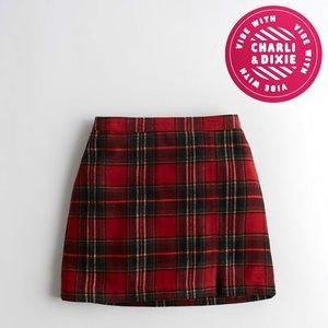Hollister Red plaid skirt